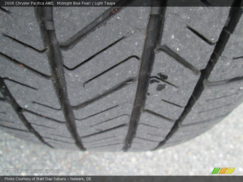 Midnight Blue Pearl / Light Taupe 2006 Chrysler Pacifica AWD
