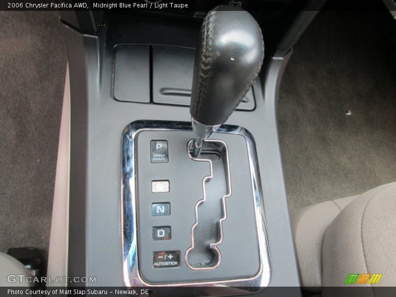  2006 Pacifica AWD 4 Speed AutoStick Automatic Shifter