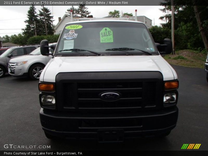 Oxford White / Medium Flint 2011 Ford E Series Van E250 Extended Commercial