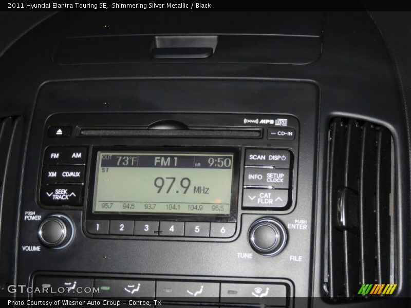 Shimmering Silver Metallic / Black 2011 Hyundai Elantra Touring SE