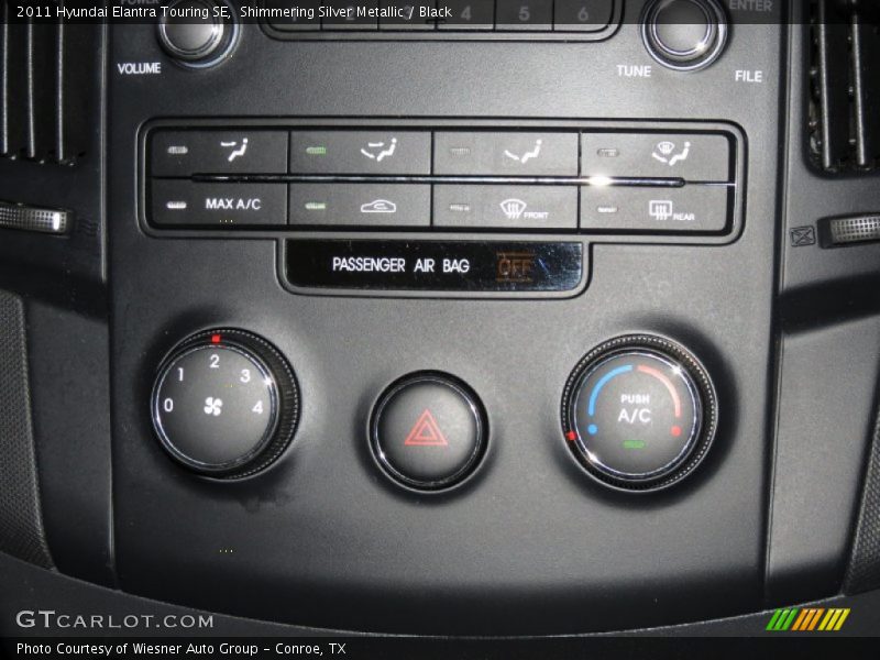 Shimmering Silver Metallic / Black 2011 Hyundai Elantra Touring SE