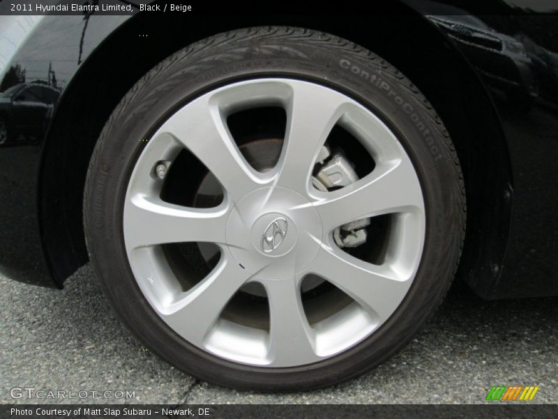Black / Beige 2011 Hyundai Elantra Limited