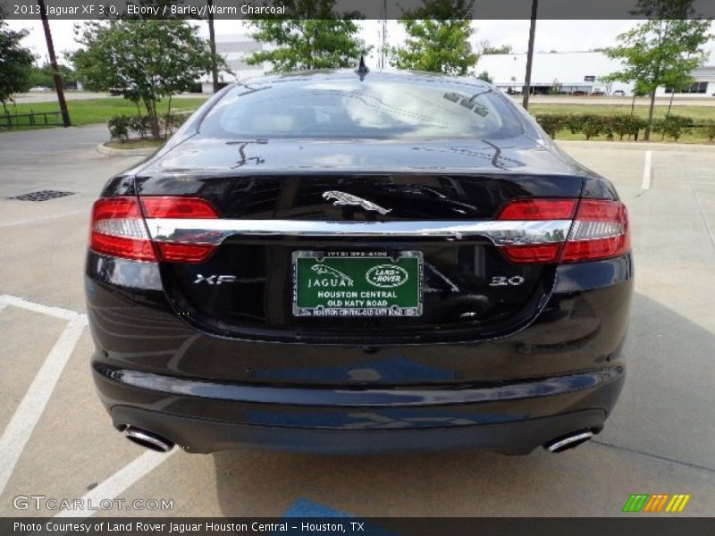 Ebony / Barley/Warm Charcoal 2013 Jaguar XF 3.0