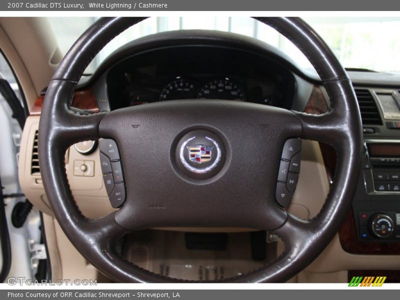 White Lightning / Cashmere 2007 Cadillac DTS Luxury