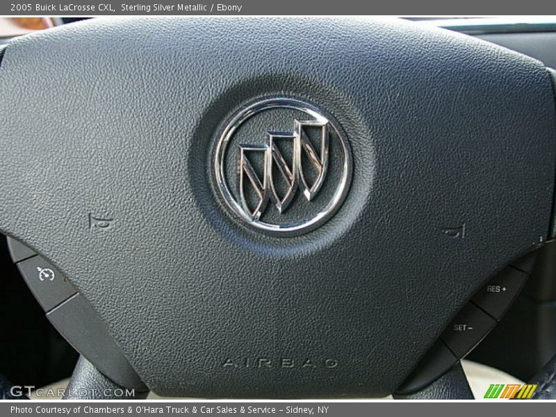 Sterling Silver Metallic / Ebony 2005 Buick LaCrosse CXL