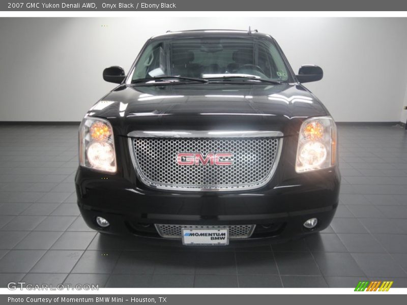 Onyx Black / Ebony Black 2007 GMC Yukon Denali AWD