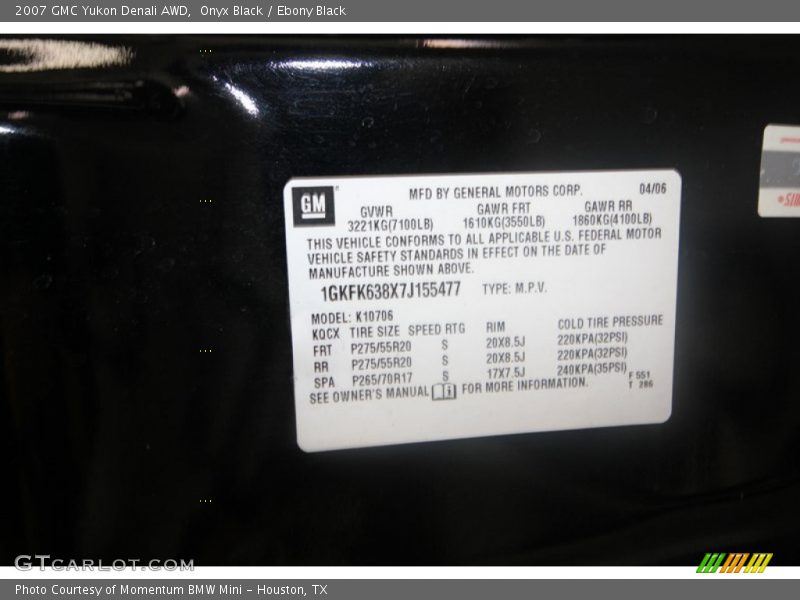 Onyx Black / Ebony Black 2007 GMC Yukon Denali AWD