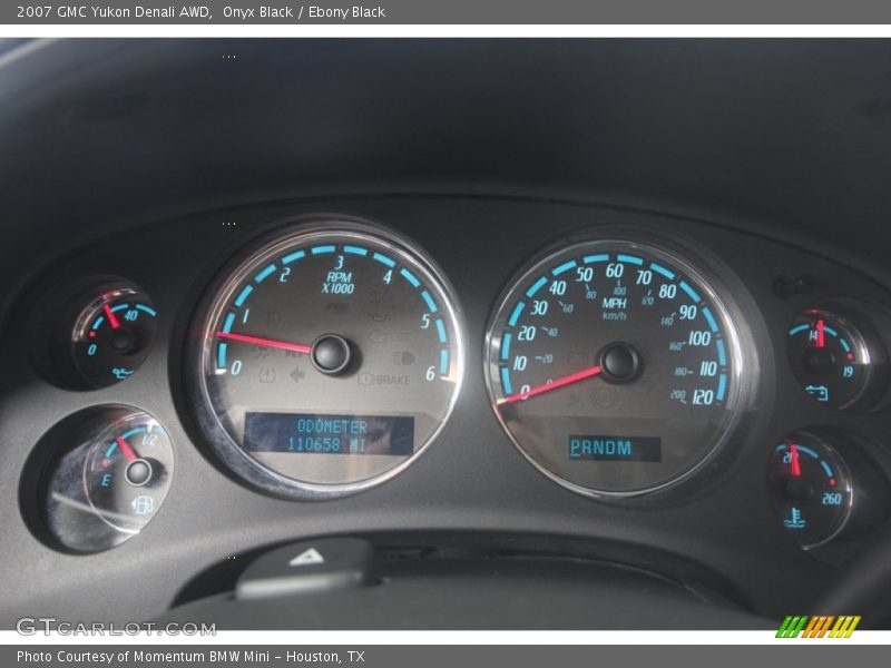 Onyx Black / Ebony Black 2007 GMC Yukon Denali AWD
