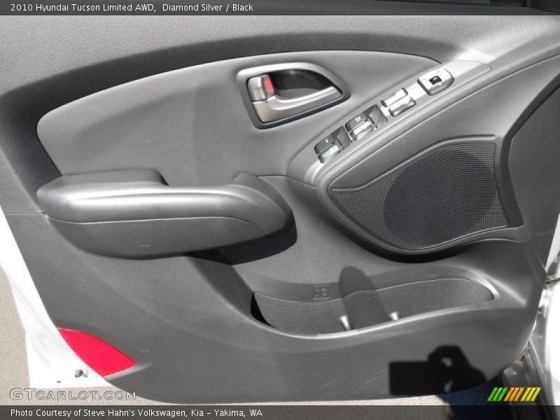 Diamond Silver / Black 2010 Hyundai Tucson Limited AWD