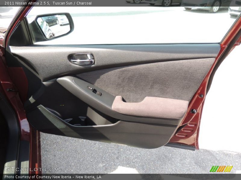 Tuscan Sun / Charcoal 2011 Nissan Altima 2.5 S