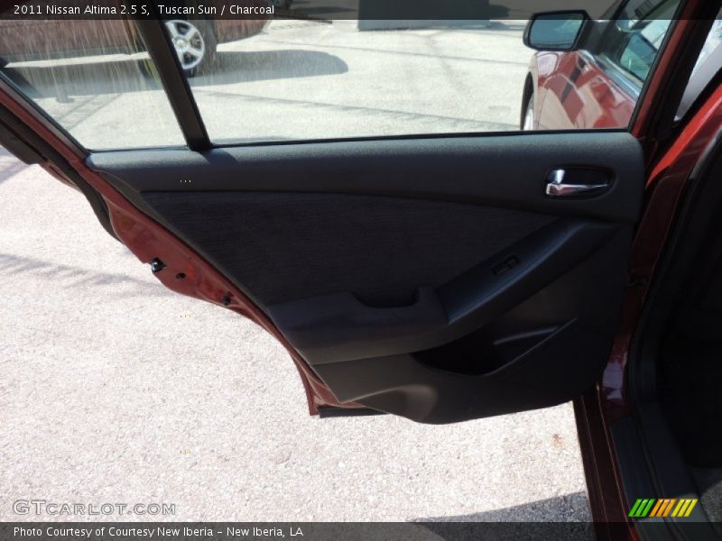 Tuscan Sun / Charcoal 2011 Nissan Altima 2.5 S