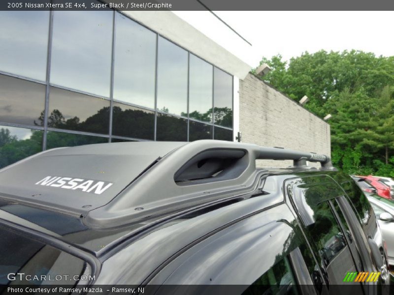 Super Black / Steel/Graphite 2005 Nissan Xterra SE 4x4