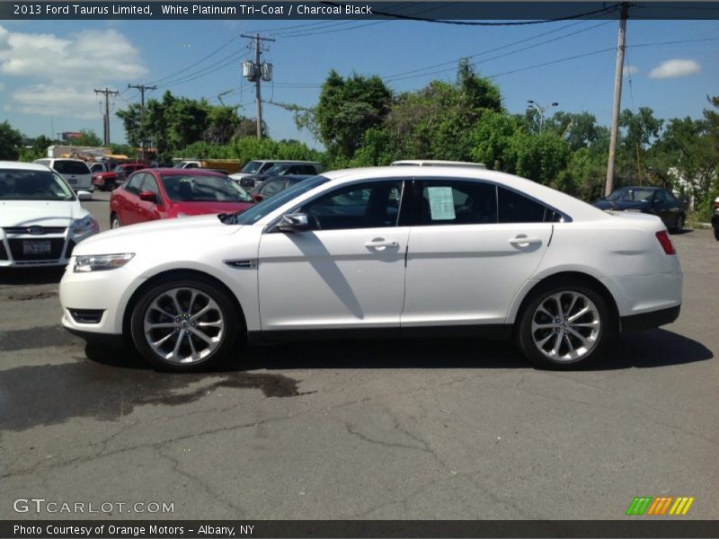 White Platinum Tri-Coat / Charcoal Black 2013 Ford Taurus Limited