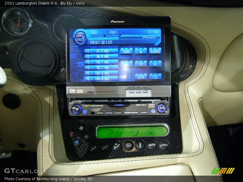 Controls of 2001 Diablo 6.0