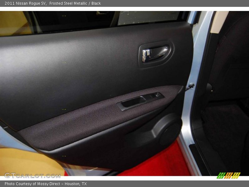 Frosted Steel Metallic / Black 2011 Nissan Rogue SV