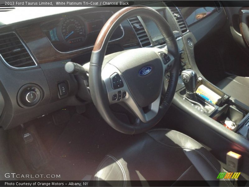 White Platinum Tri-Coat / Charcoal Black 2013 Ford Taurus Limited