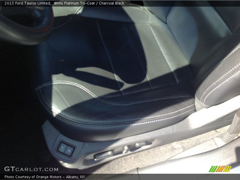 White Platinum Tri-Coat / Charcoal Black 2013 Ford Taurus Limited