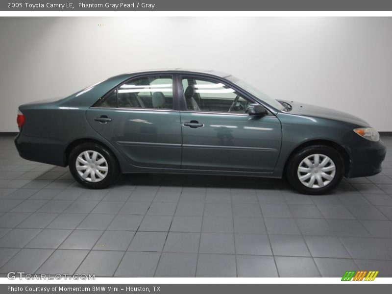 Phantom Gray Pearl / Gray 2005 Toyota Camry LE