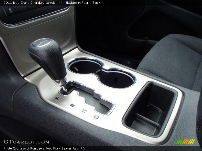 Blackberry Pearl / Black 2011 Jeep Grand Cherokee Laredo 4x4
