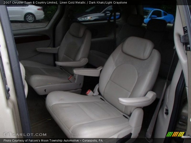 Linen Gold Metallic / Dark Khaki/Light Graystone 2007 Chrysler Town & Country Limited