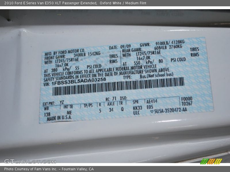 Oxford White / Medium Flint 2010 Ford E Series Van E350 XLT Passenger Extended