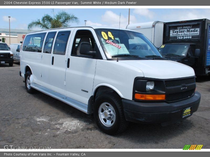Summit White / Medium Dark Pewter 2004 Chevrolet Express 3500 LS Passenger Van