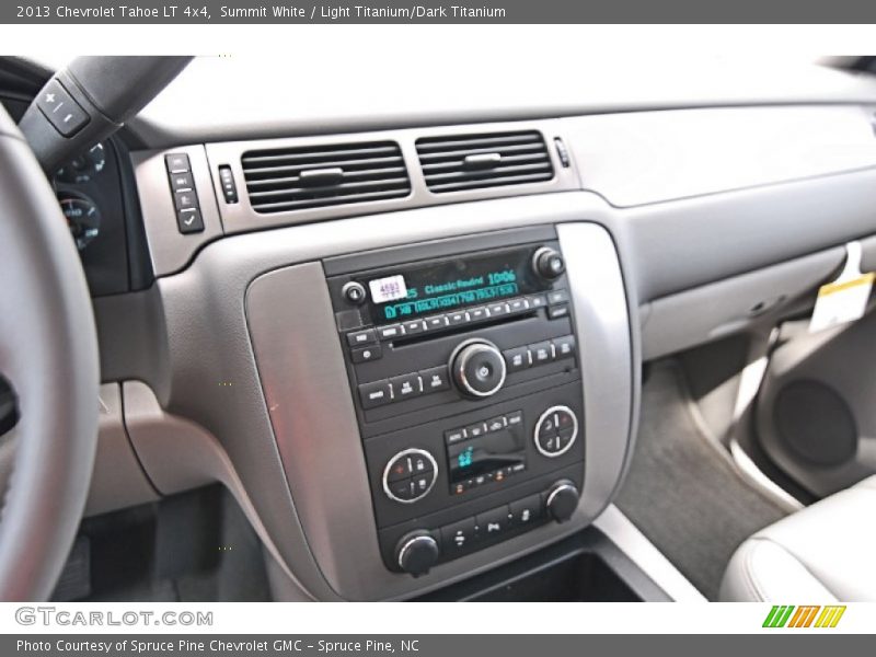 Controls of 2013 Tahoe LT 4x4