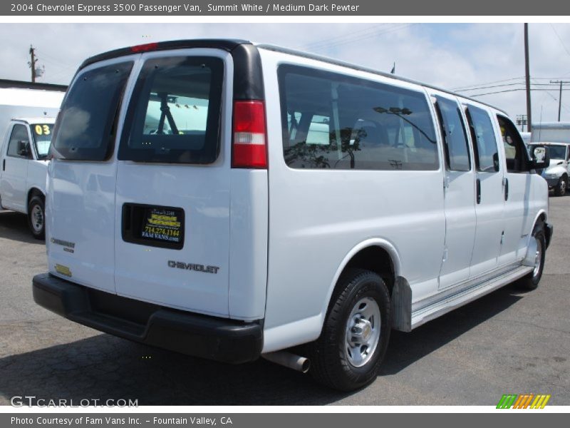 Summit White / Medium Dark Pewter 2004 Chevrolet Express 3500 Passenger Van