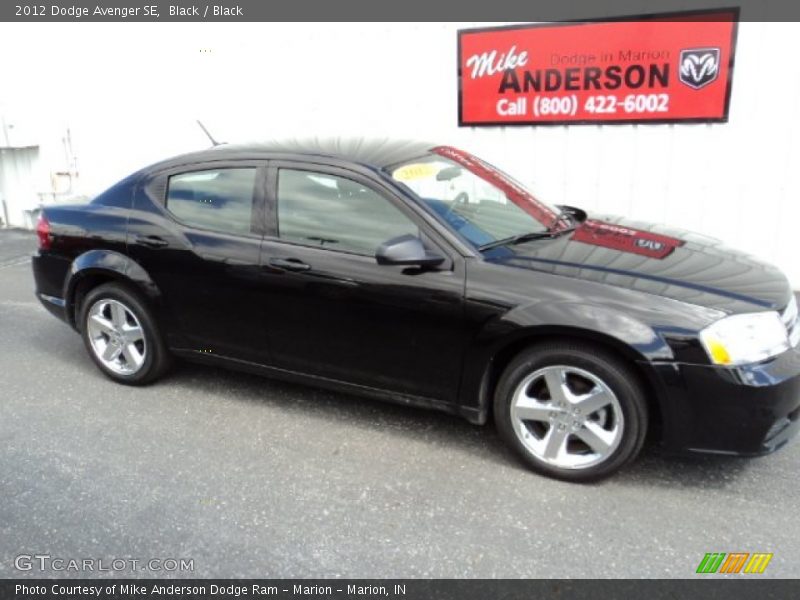 Black / Black 2012 Dodge Avenger SE