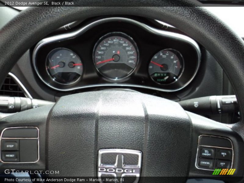 Black / Black 2012 Dodge Avenger SE