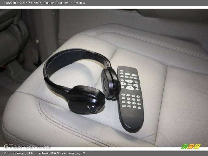 Tuscan Pearl White / Willow 2005 Infiniti QX 56 4WD
