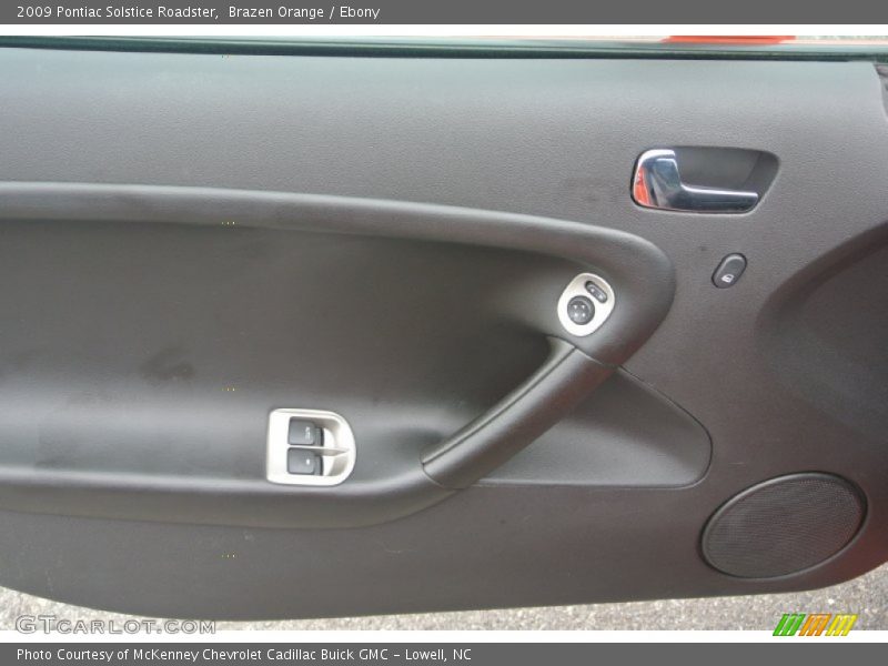 Door Panel of 2009 Solstice Roadster