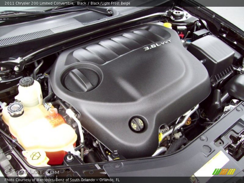 Black / Black/Light Frost Beige 2011 Chrysler 200 Limited Convertible