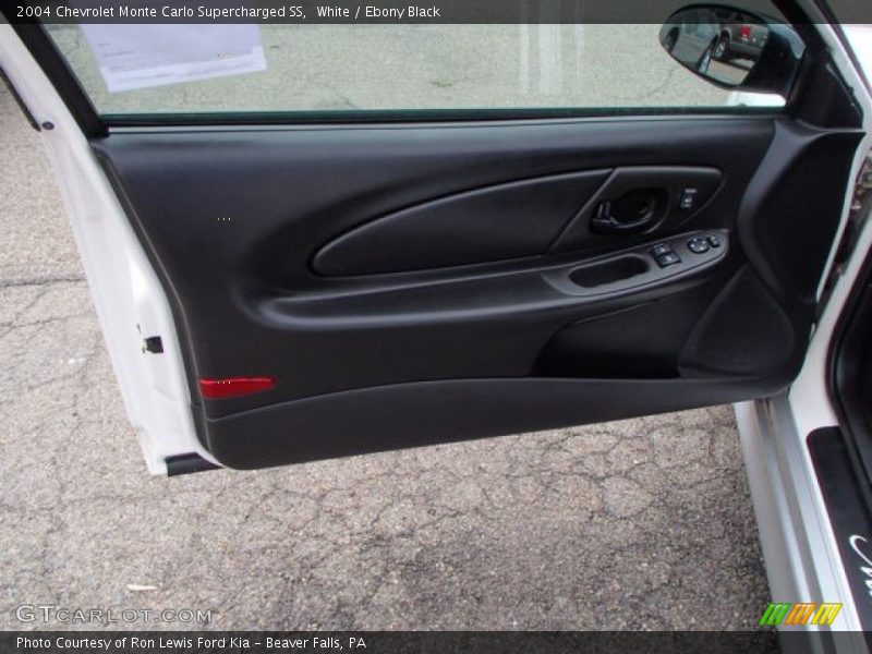 White / Ebony Black 2004 Chevrolet Monte Carlo Supercharged SS