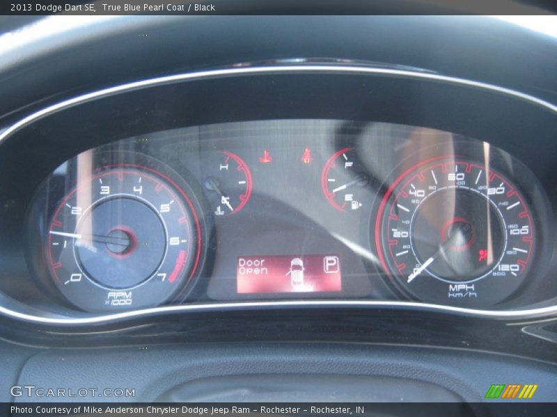 True Blue Pearl Coat / Black 2013 Dodge Dart SE