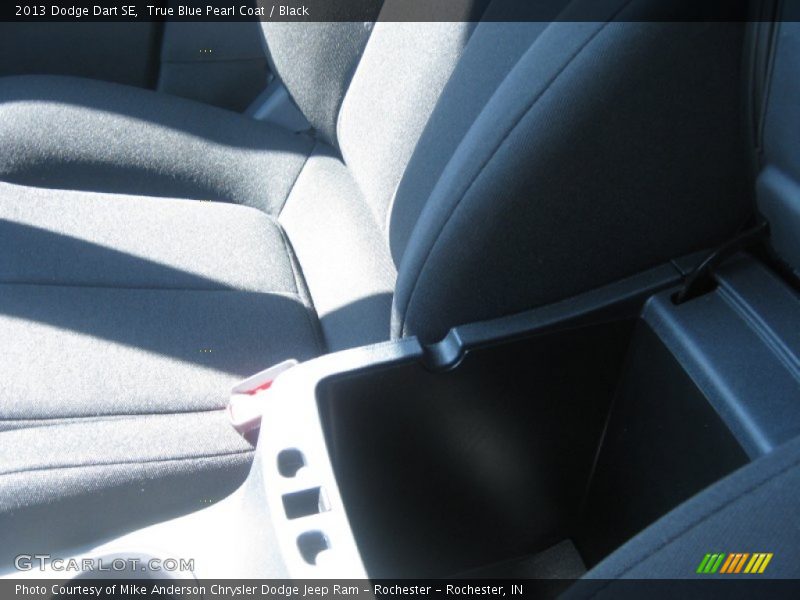 True Blue Pearl Coat / Black 2013 Dodge Dart SE