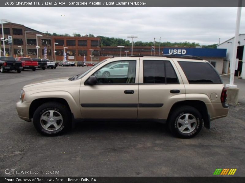 Sandstone Metallic / Light Cashmere/Ebony 2005 Chevrolet TrailBlazer LS 4x4
