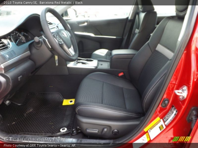 Barcelona Red Metallic / Black 2013 Toyota Camry SE