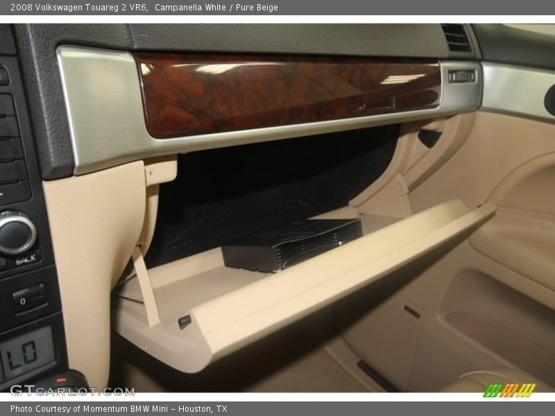 Campanella White / Pure Beige 2008 Volkswagen Touareg 2 VR6