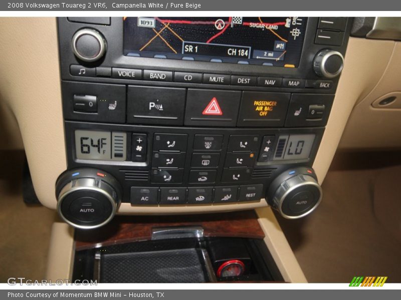 Campanella White / Pure Beige 2008 Volkswagen Touareg 2 VR6