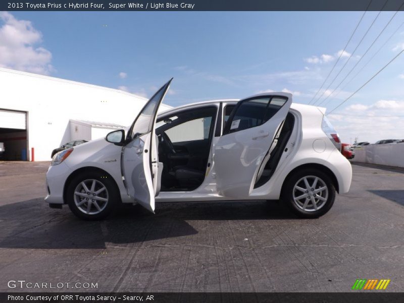 Super White / Light Blue Gray 2013 Toyota Prius c Hybrid Four