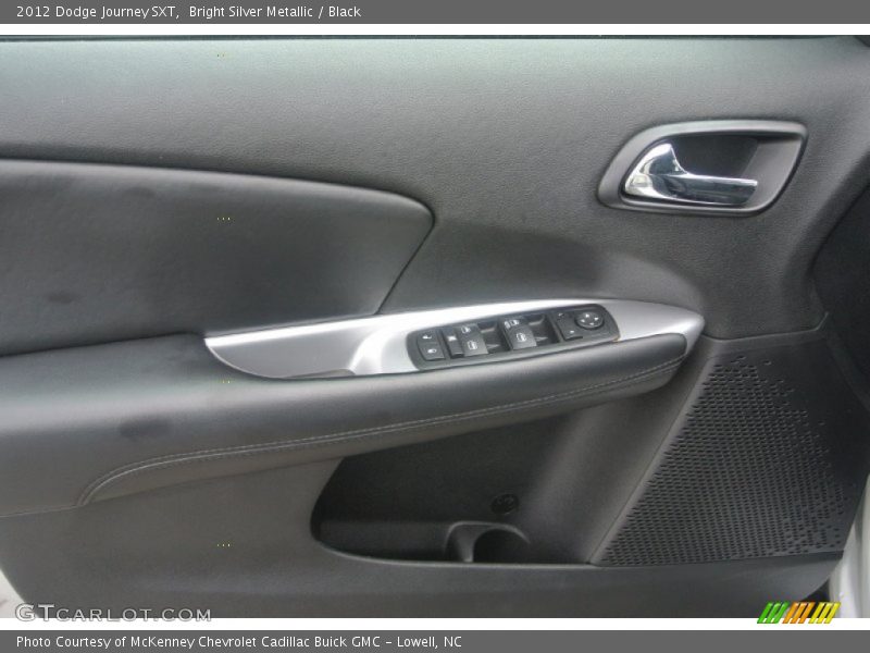 Bright Silver Metallic / Black 2012 Dodge Journey SXT