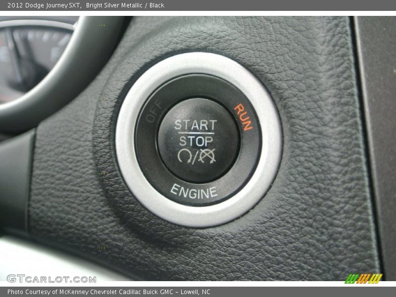 Bright Silver Metallic / Black 2012 Dodge Journey SXT