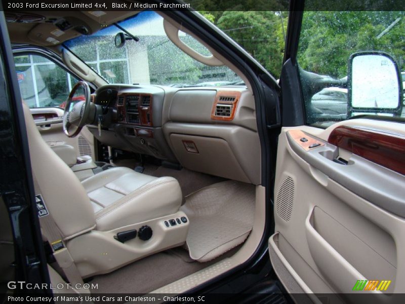 Black / Medium Parchment 2003 Ford Excursion Limited 4x4
