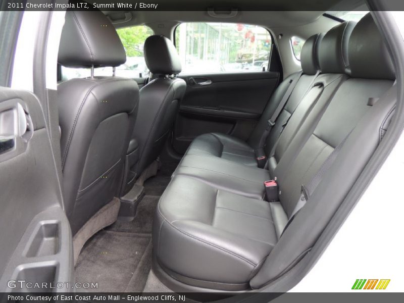 Summit White / Ebony 2011 Chevrolet Impala LTZ