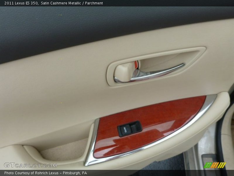 Satin Cashmere Metallic / Parchment 2011 Lexus ES 350