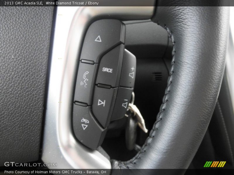 White Diamond Tricoat / Ebony 2013 GMC Acadia SLE