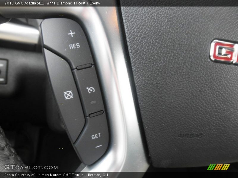 White Diamond Tricoat / Ebony 2013 GMC Acadia SLE