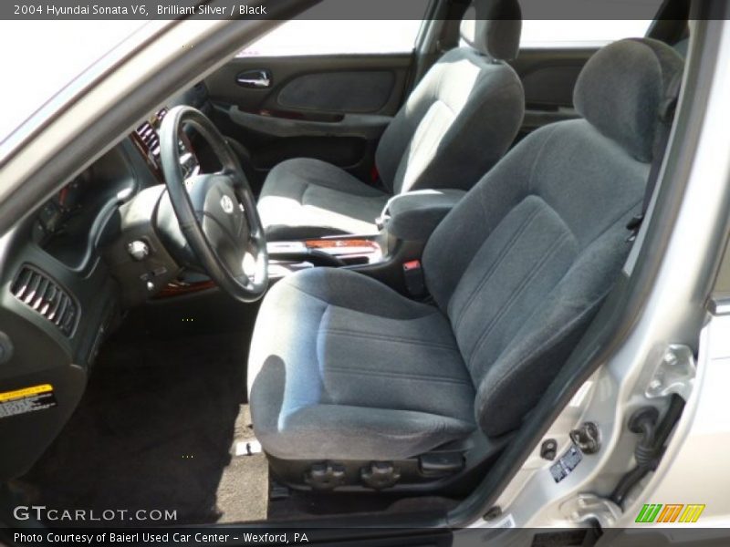 Brilliant Silver / Black 2004 Hyundai Sonata V6