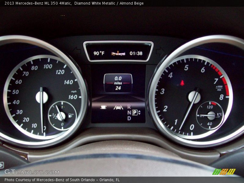 Diamond White Metallic / Almond Beige 2013 Mercedes-Benz ML 350 4Matic